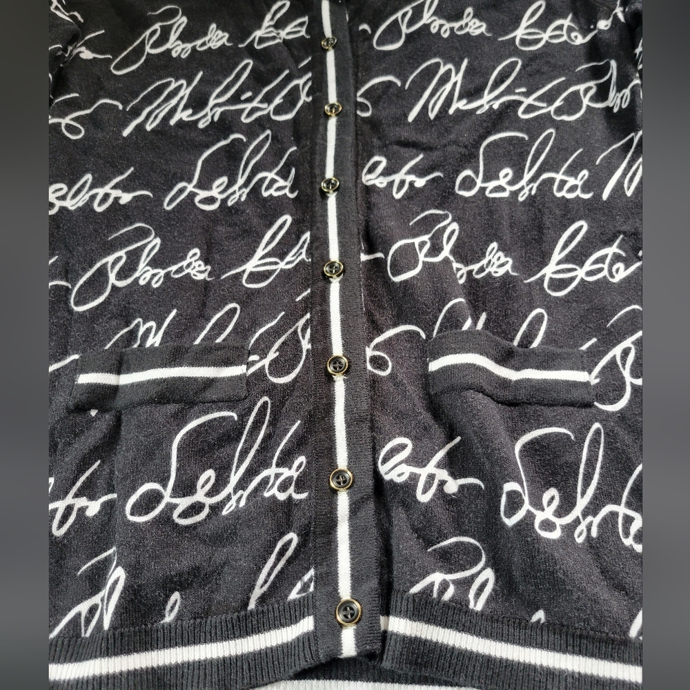 7th Avenue | Cute Black/White Script 3/4 Sleeve Knit Cardigan (SIZE M) - Picture 10 of 13